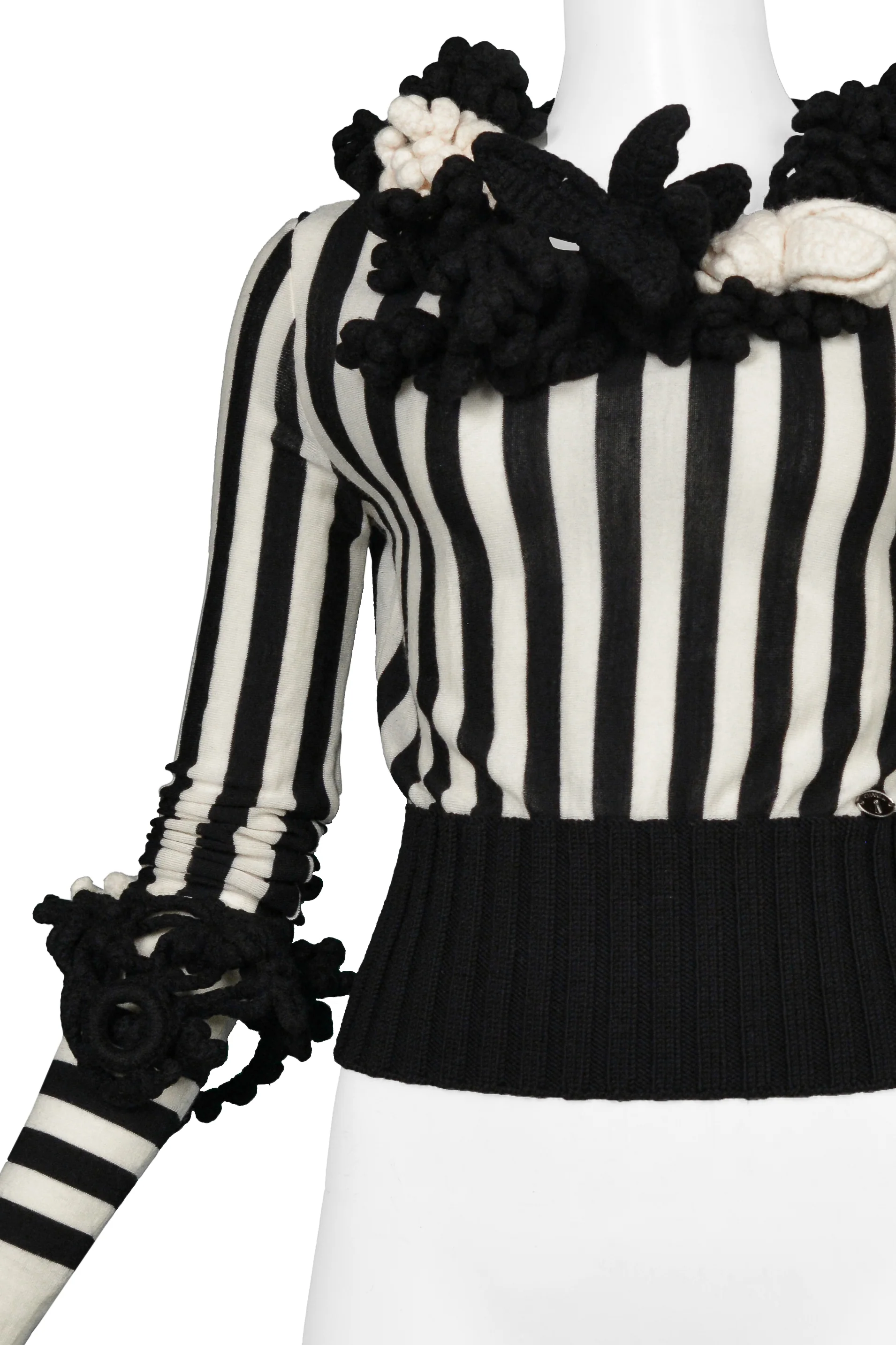 Thumbnail 4
